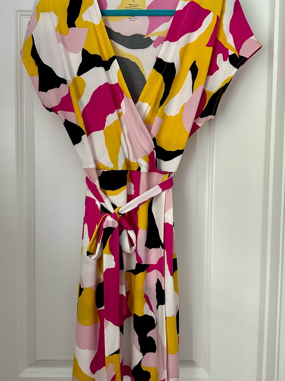 Nine West Abstract Colorblock Wrap Dress in Pink, Yellow & Black (Large)
